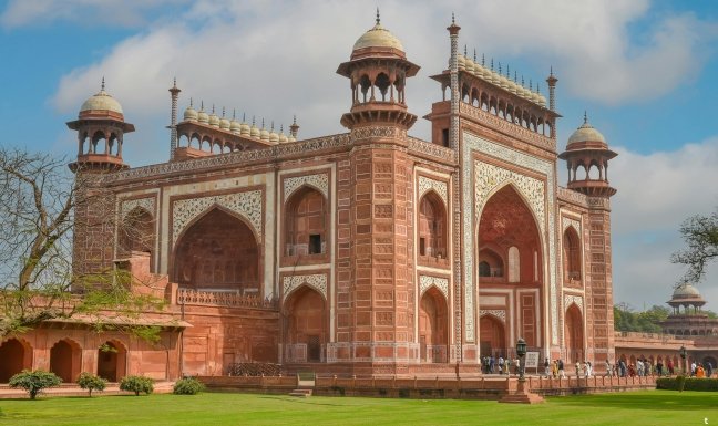 same-day-private-agra-tour-from-delhi-by-gatimaan-express-shatabdi-express-train